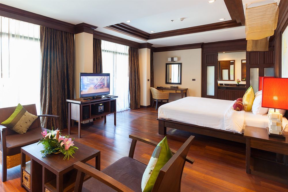 Alpina Phuket Nalina Resort & Spa Exterior foto